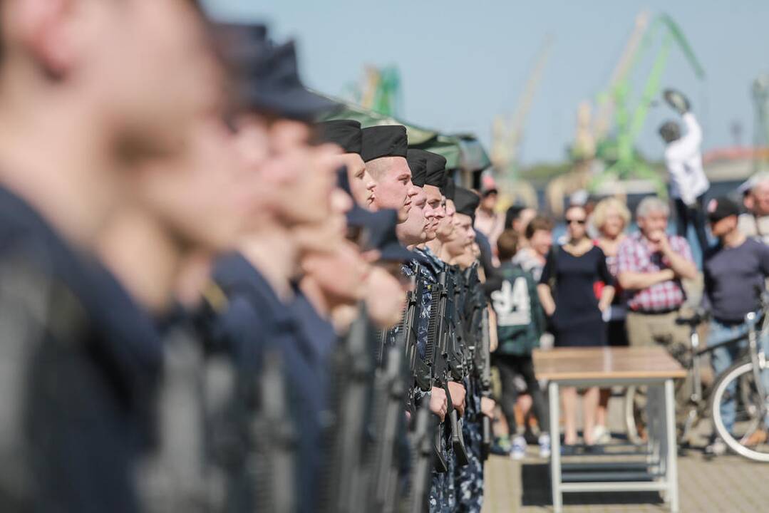 Karininkų vadų  priesaikos ceremonija