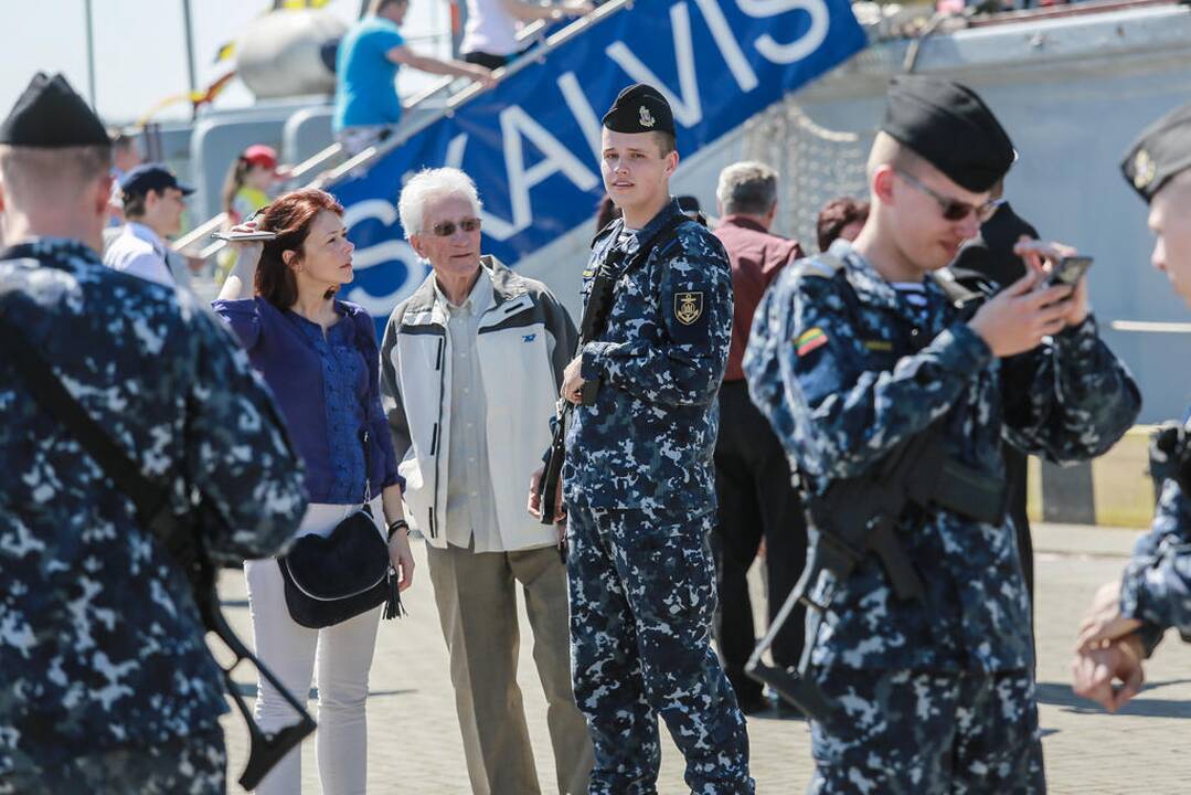 Karininkų vadų  priesaikos ceremonija