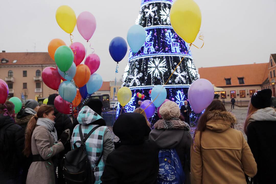 Antikorupcijos akcija teatro aikštėje