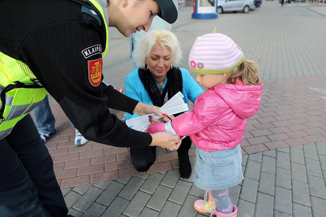 Atšvaitų dalinimo akcija