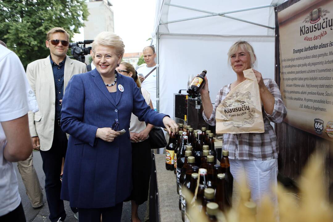 Prezidentė lankėsi mugėje