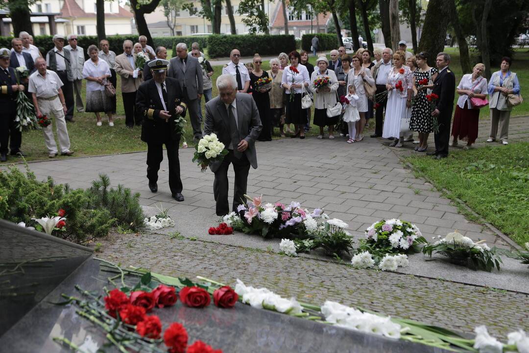 Žuvusios laivo "Linkuva" pagerbimas