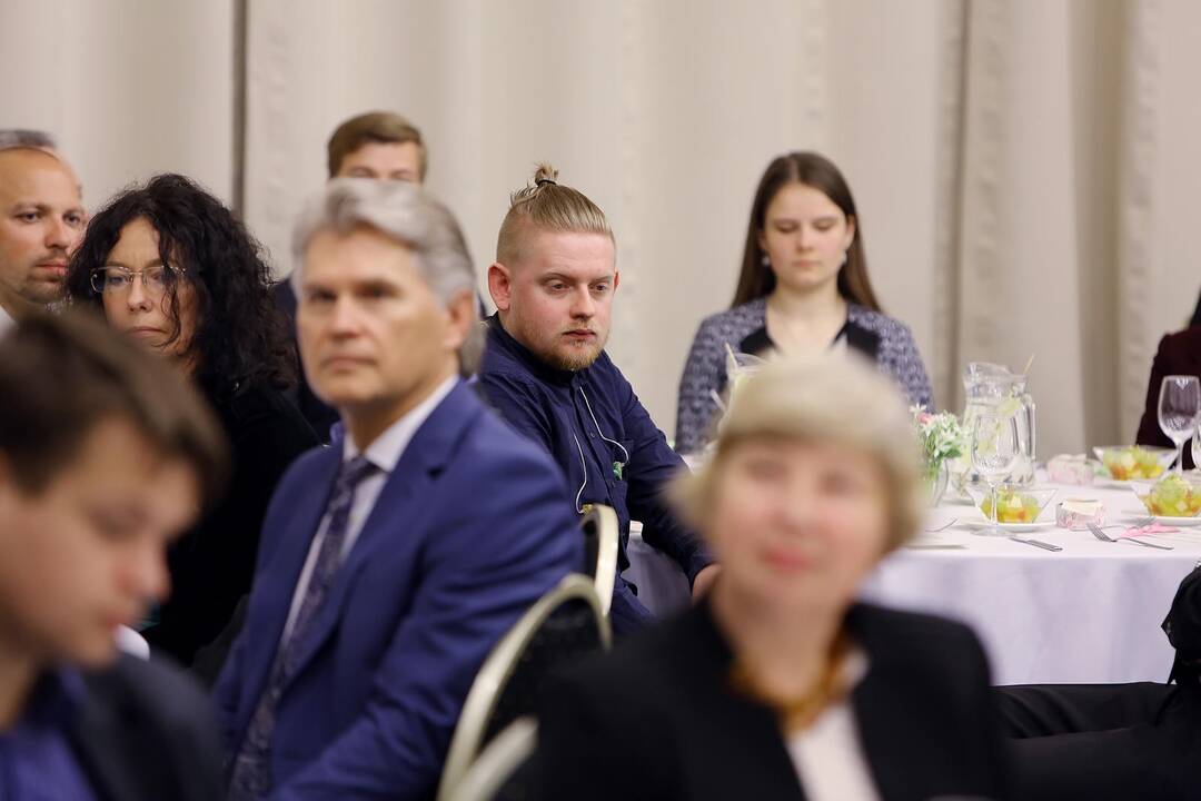 Maldos pusryčiai
