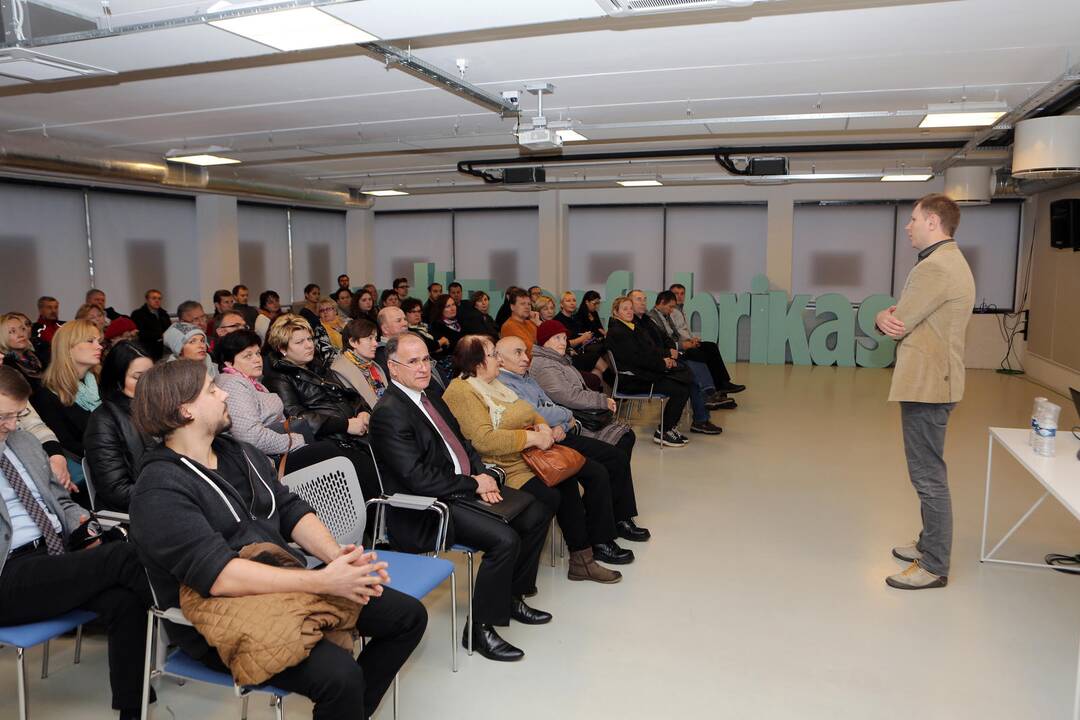 Naujojo turgaus rekonstrukcijos prastatymas