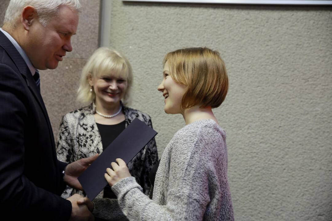 Apdovanoti geriausi moksleiviai