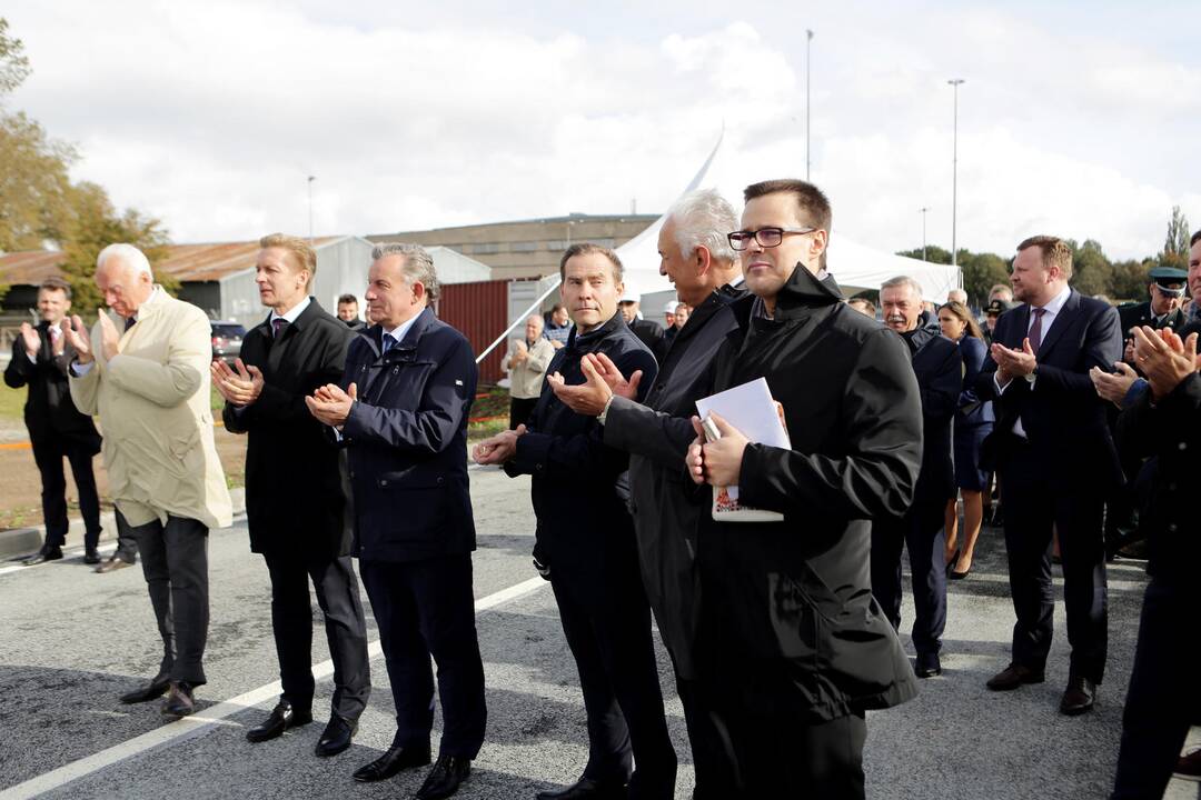 Estakados per geležinkelio kelius ir Nemuno gatvę atidarymas