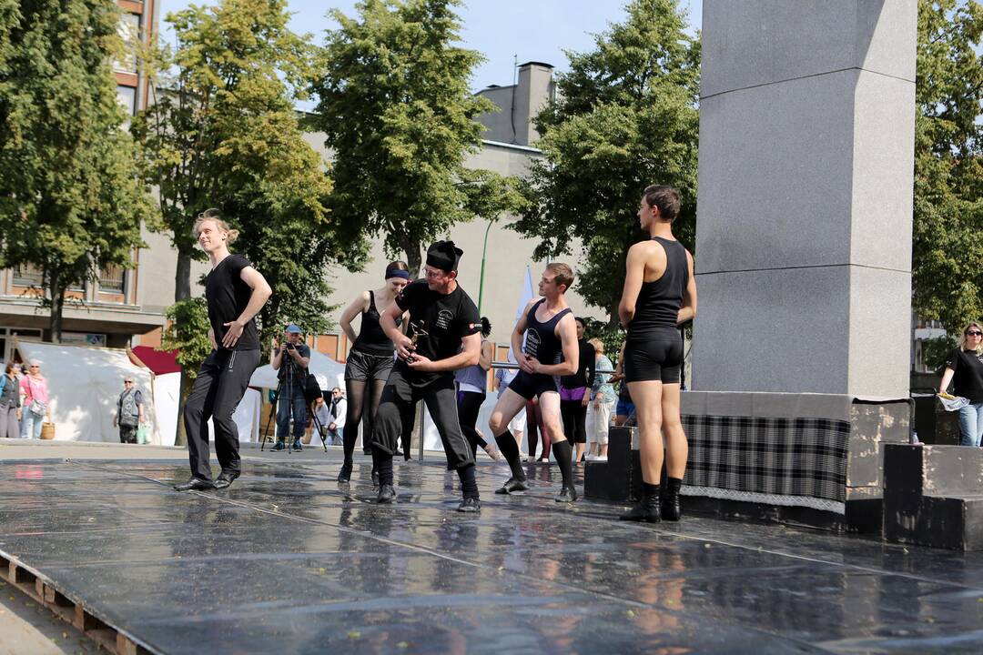 Klaipėdos valstybinio muzikinio teatro baleto trupės repeticija ORE