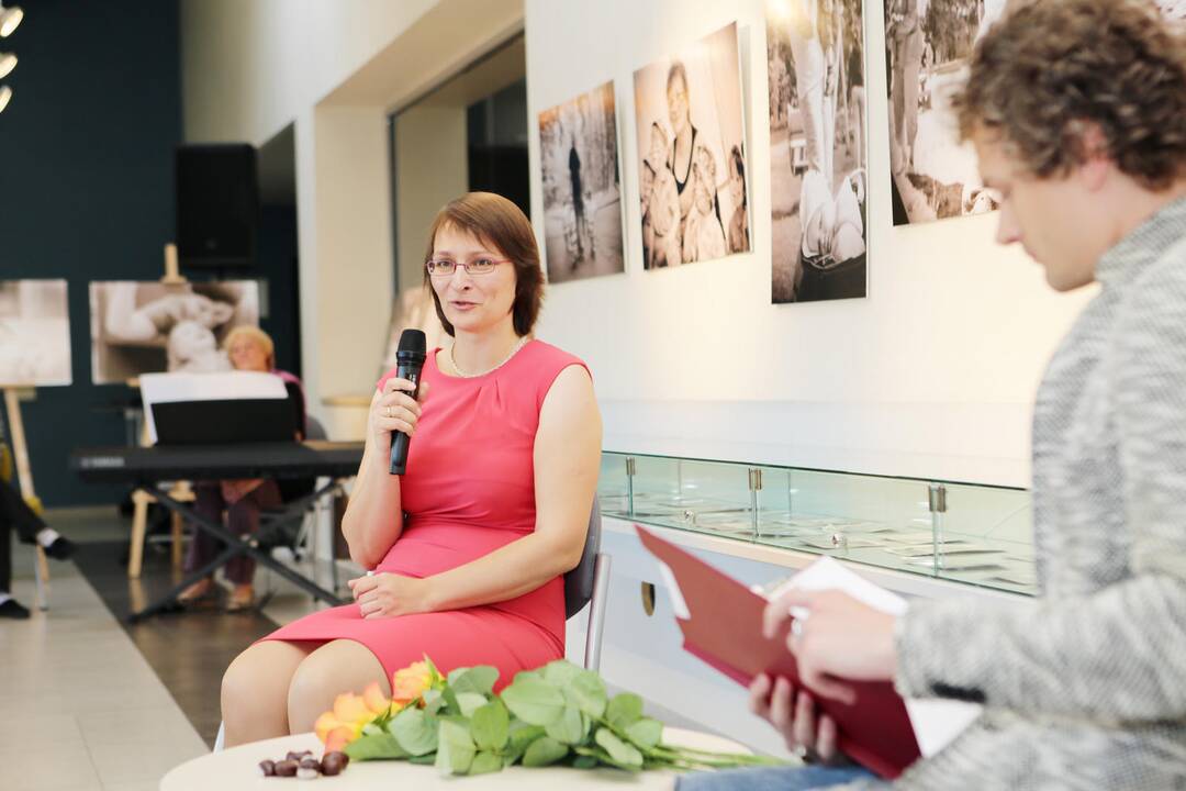 Atidaryta fotografijų paroda „Mažų širdelių paslaptys“