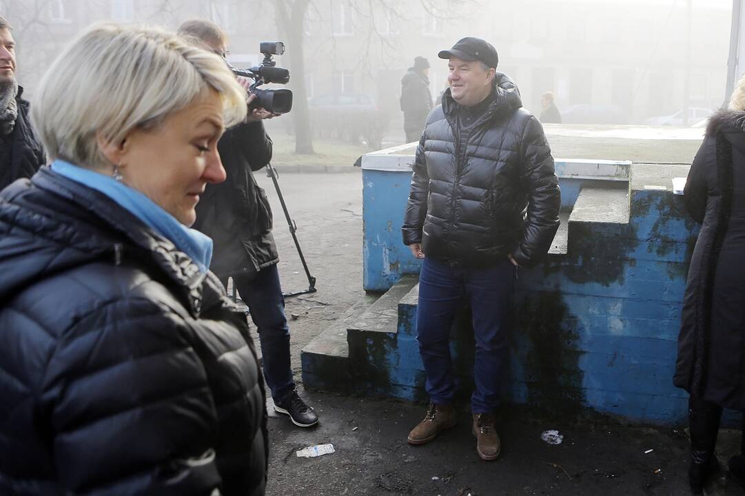 Savivaldybės darbuotojams nepavyko patekti į apleistą butą