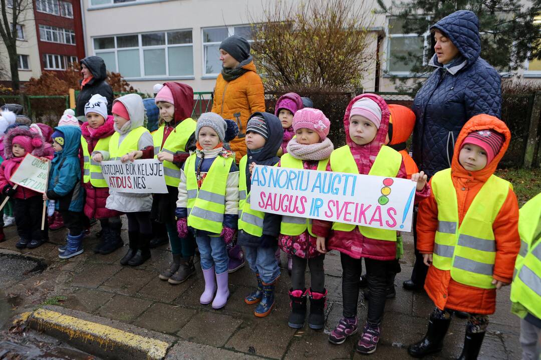 Akcija „Vairuotojau, saugok mane – aš mažas“