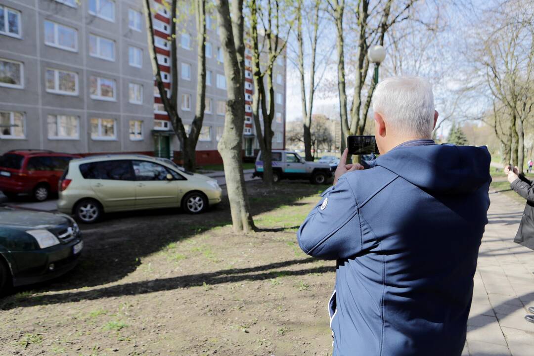 Savivaldybės specialistai apžiūrėjo vykdomus Debreceno ir Pempininkų aikščių rekonstrukcijos darbus