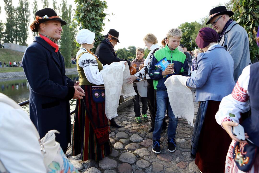 Klaipėdoje – Joninių linksmybės ir burtai