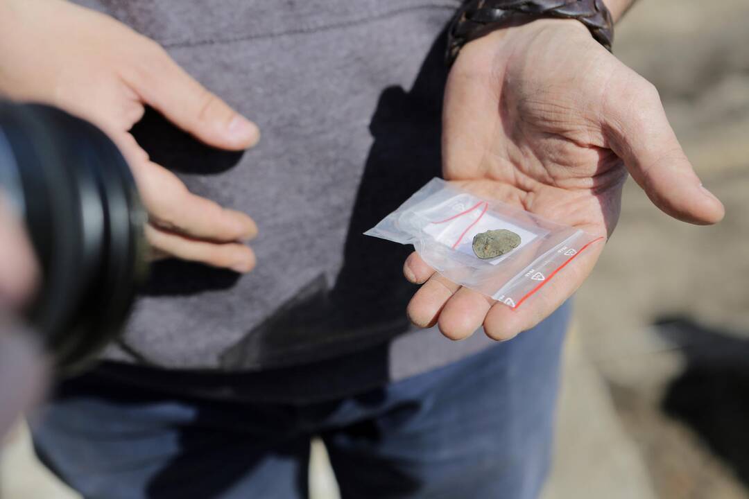 Meras apžiūrėjo aikštelės ir piliavietės darbus