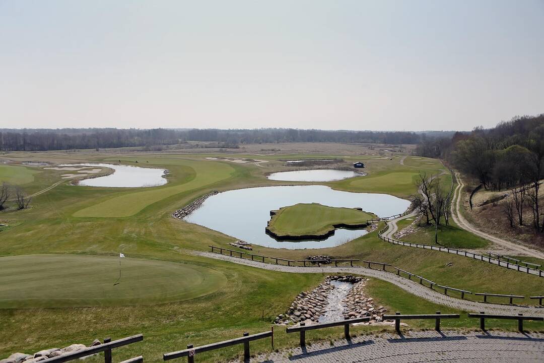 Golfo žaidėjau atdarė sezoną