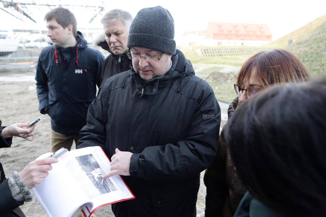 Apžiūrėjo buvusią jachtų klubo "Neptūnas" bazę