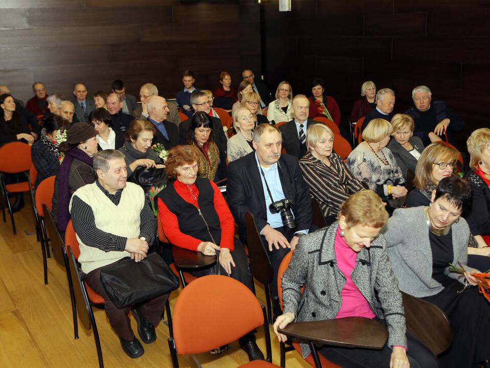 Jono Sąlygos fotografijų parodos atidarymas