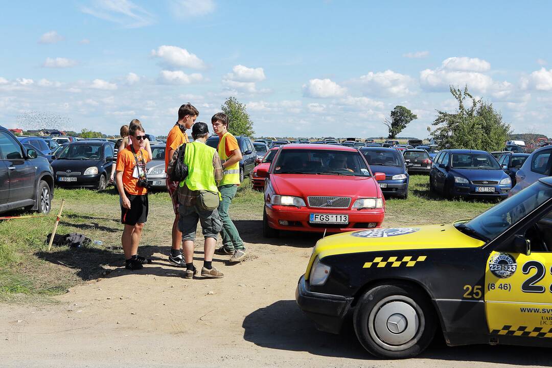 Įsibėgėja Karklės festivalis 