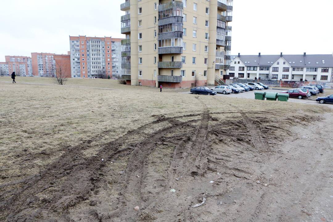 Uostamiesčio vairuotojai laužo galvas