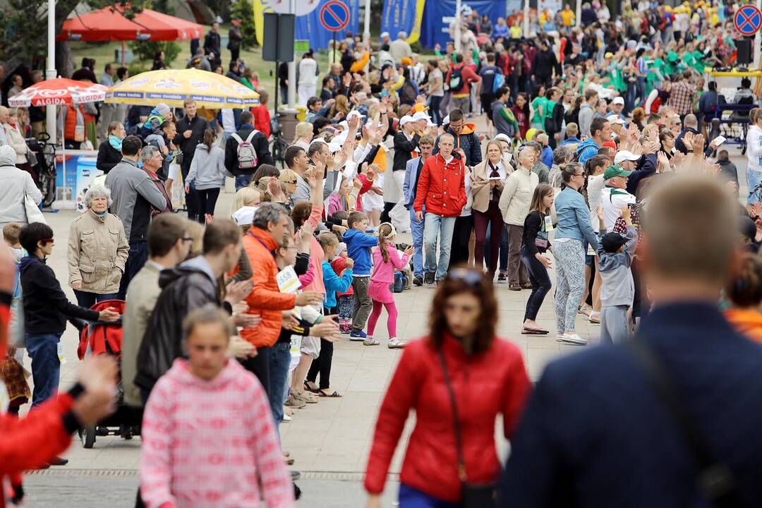 Palangoje pasiektas linijinio šokio rekordas