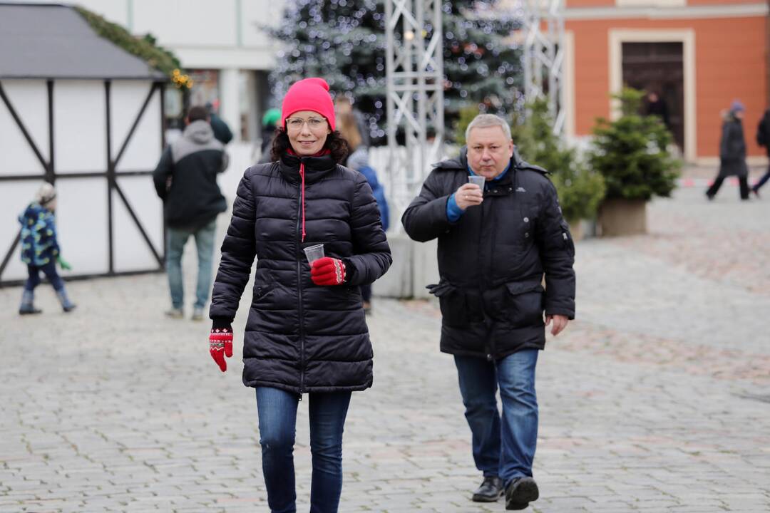 Klaipėdiečius vaišino žuviene