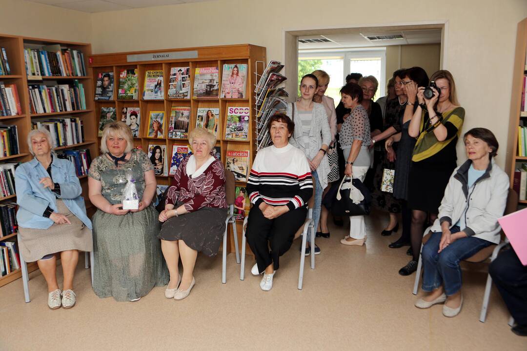 Duris atvėrė suremontuota biblioteka