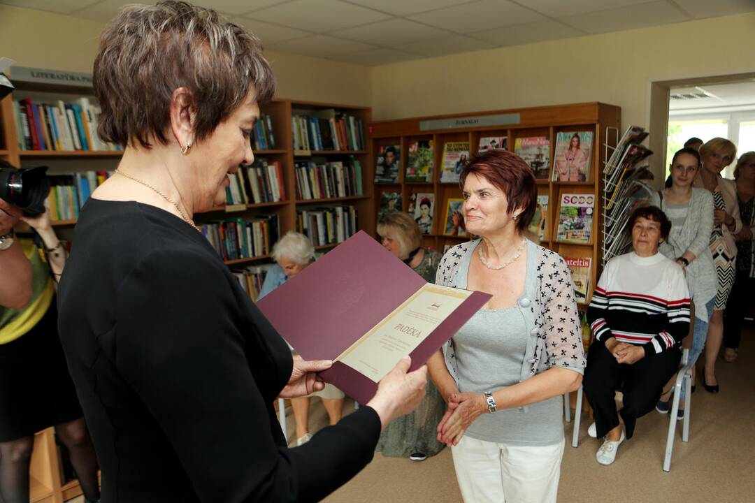 Duris atvėrė suremontuota biblioteka