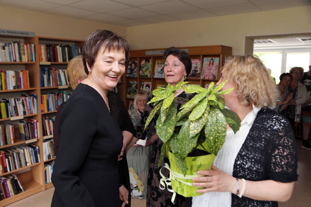 Duris atvėrė suremontuota biblioteka