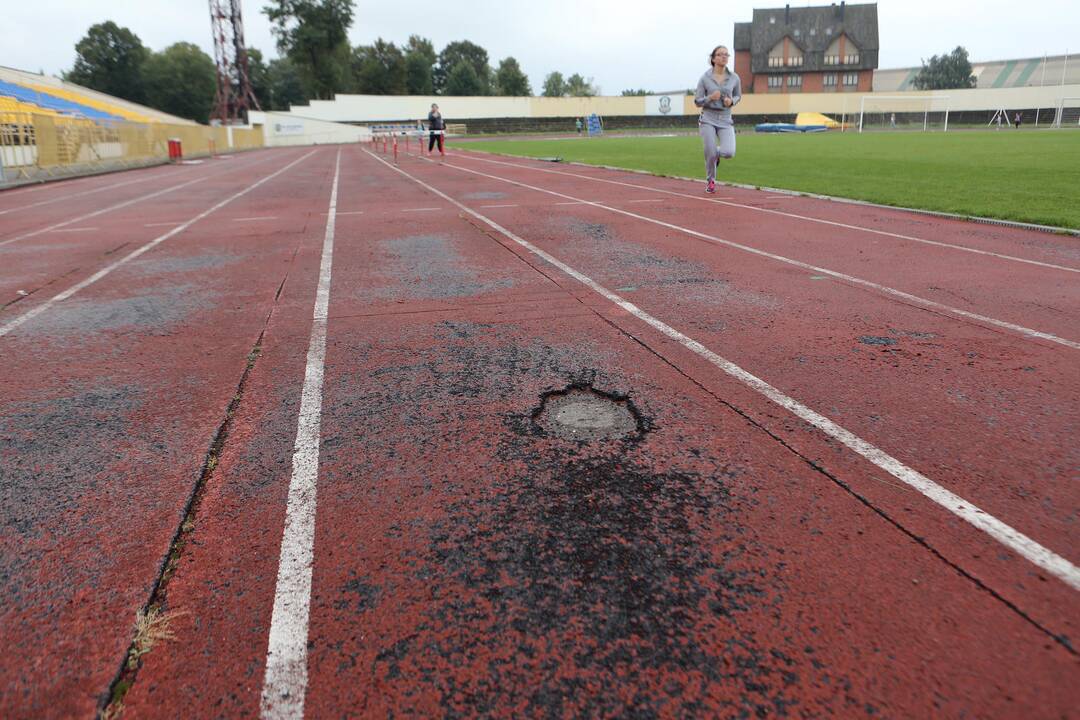 Centriniam stadionui - "Klaipėdos nafta" parama