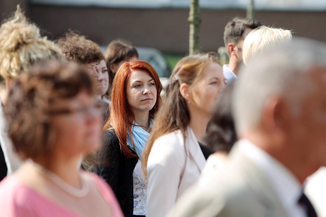 Duris atvėrė Menų Akademija