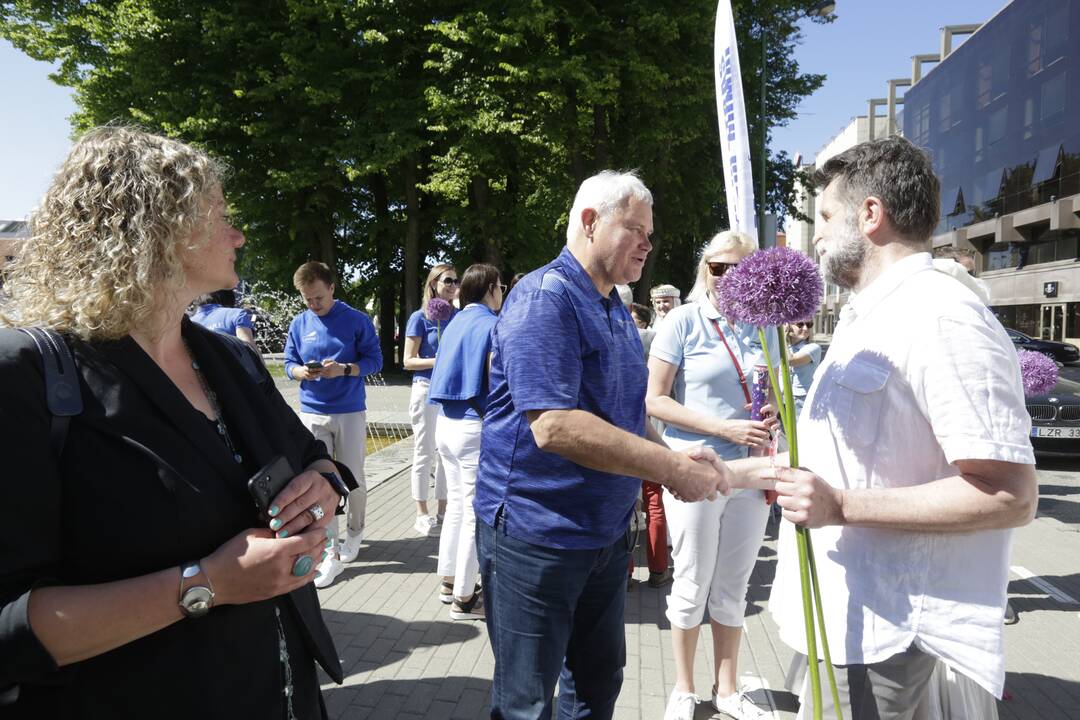 Žvejų rūmai mini 40-metį: gatvėmis keliavo šventinis konvojus