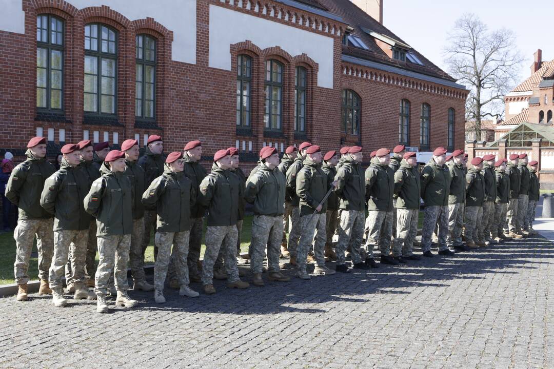 Karių grįžusių iš Malio sutikimo ceremonija