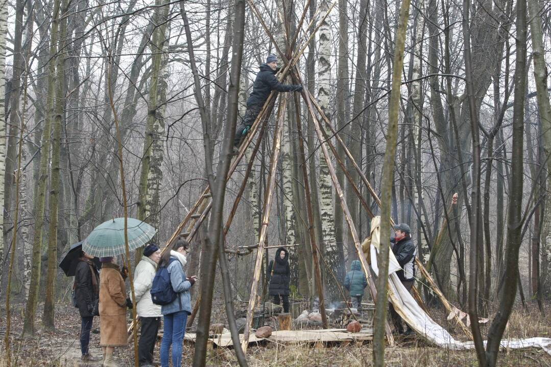 Inkilų kėlimo šventė Klaipėdoje