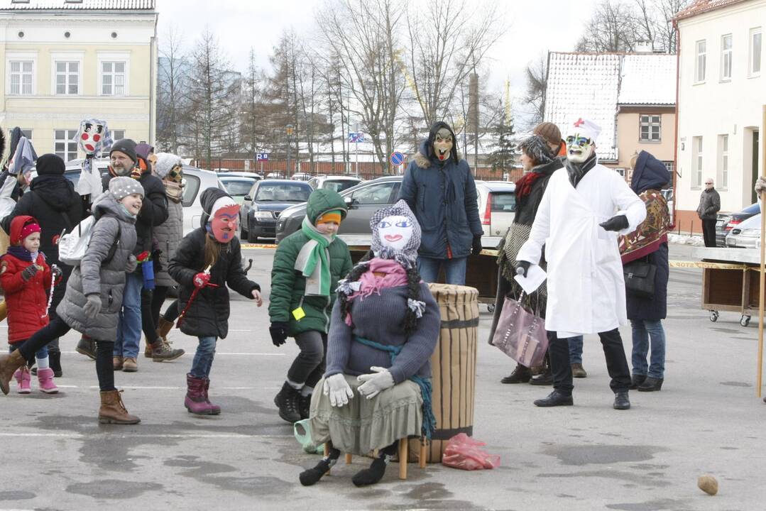 Žiemos varymo jomarkas Klaipėdos Turgaus aikštėje