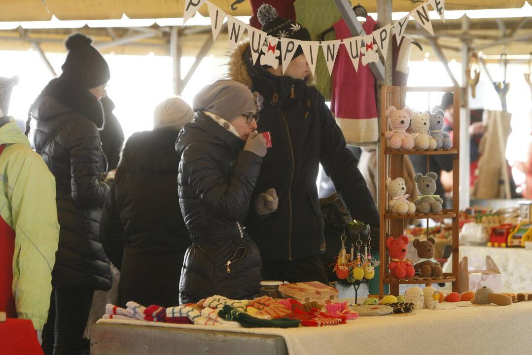 Žiemos varymo jomarkas Klaipėdos Turgaus aikštėje