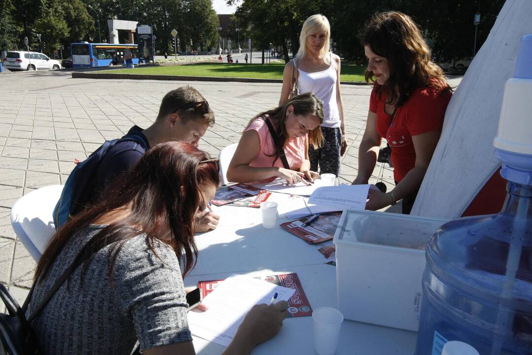Klaipėdiečiai aukojo kraują