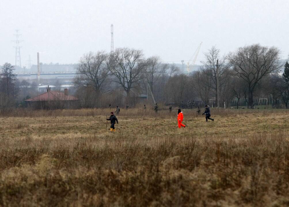 Būrys policininkų ir savanorių ieško dingusio vaikino 