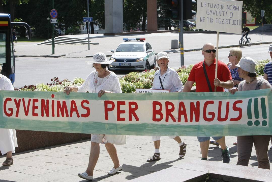 Mitingas prieš dideles kainas