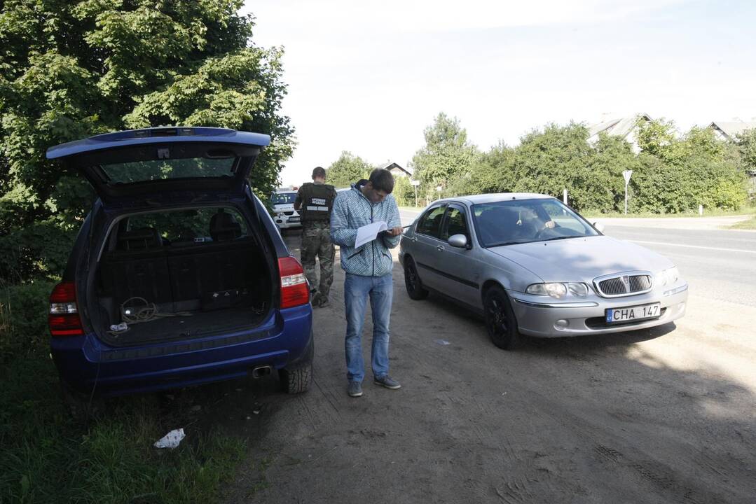 Tikrino, ar automobiliai neteršia aplinkos
