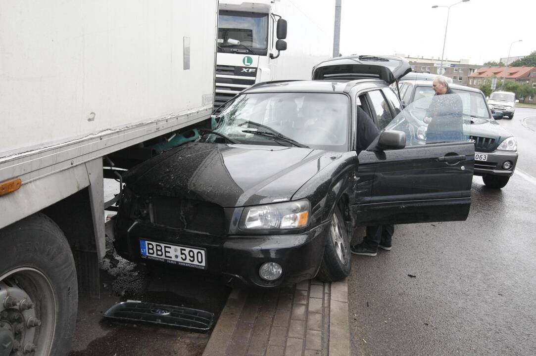 Avarija Naujojo Uosto gatvėje