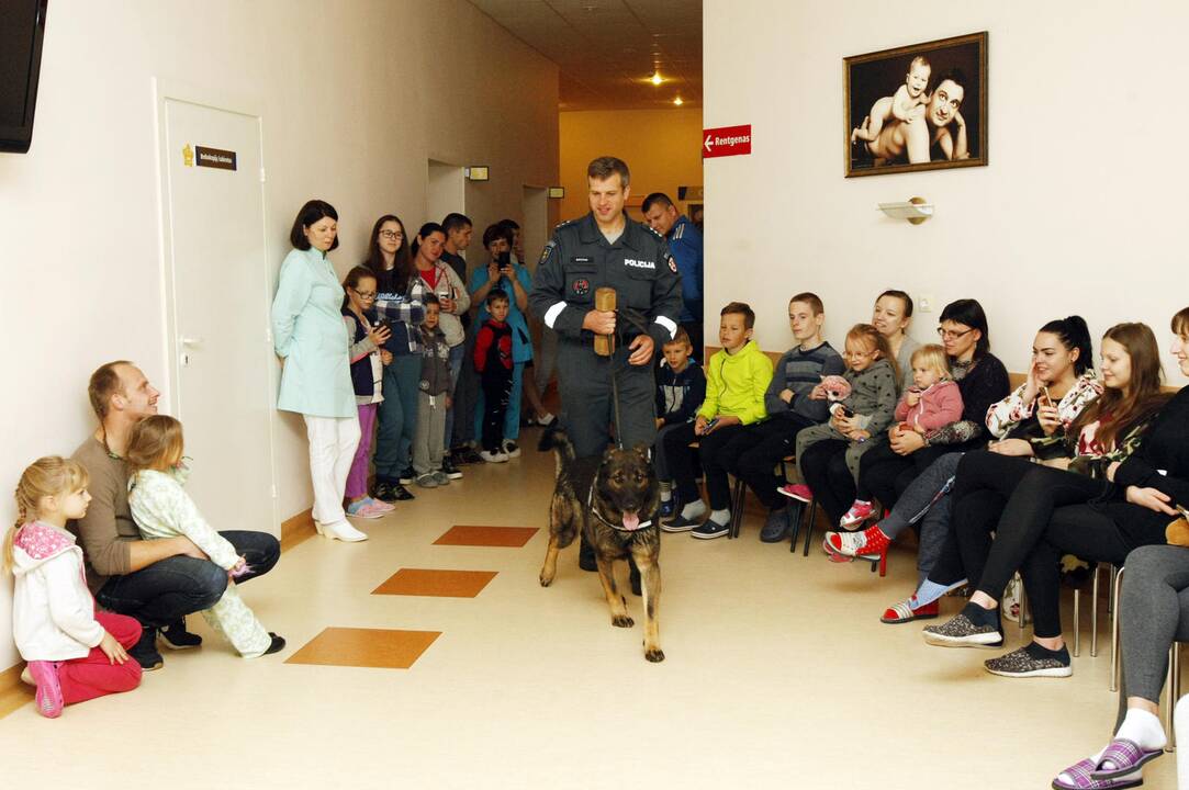 Mažuosius ligoninėje džiugino pėdsekys