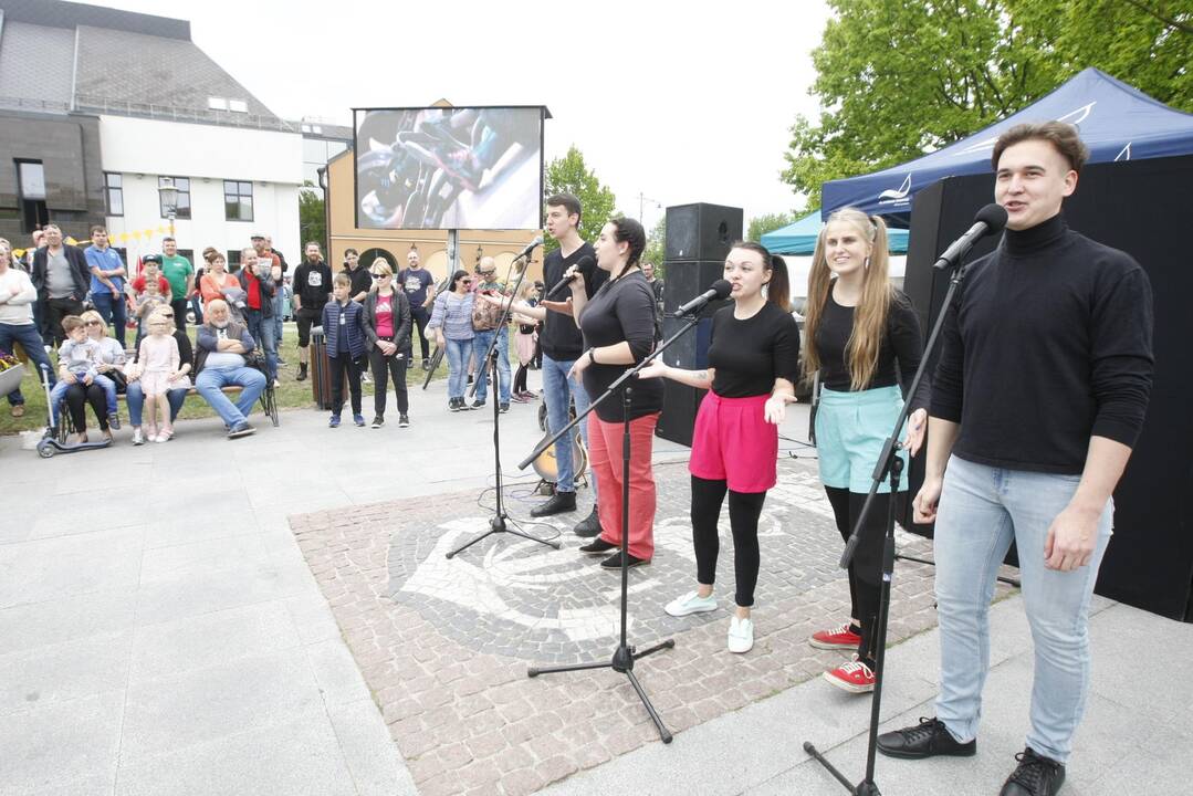 Uostamiestyje muzikos garsai liejasi laisvai