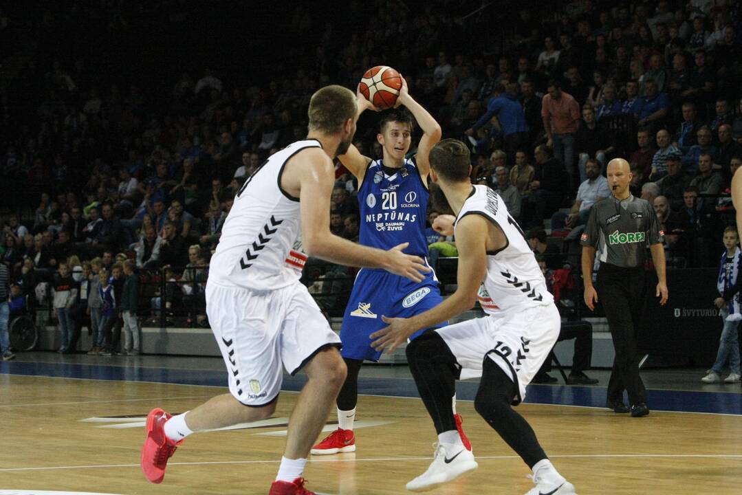 LKL krepšinio rungtynės: „Neptūnas“ – „Nevėžis“