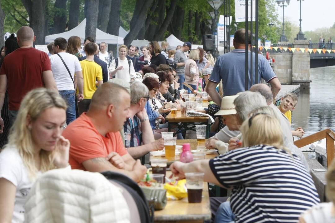 Laivų parade - pramogų vajus