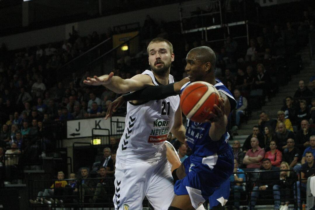 LKL krepšinio rungtynės: „Neptūnas“ – „Nevėžis“