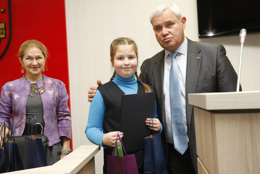 Kompiuterinių piešinių konkurso apdovanojimai
