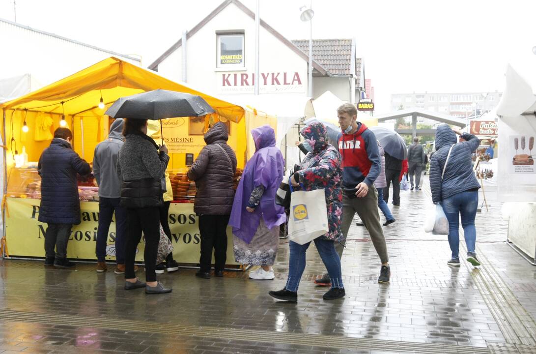 Uostamiestyje turgūs vilioja muge „Rudenojai“