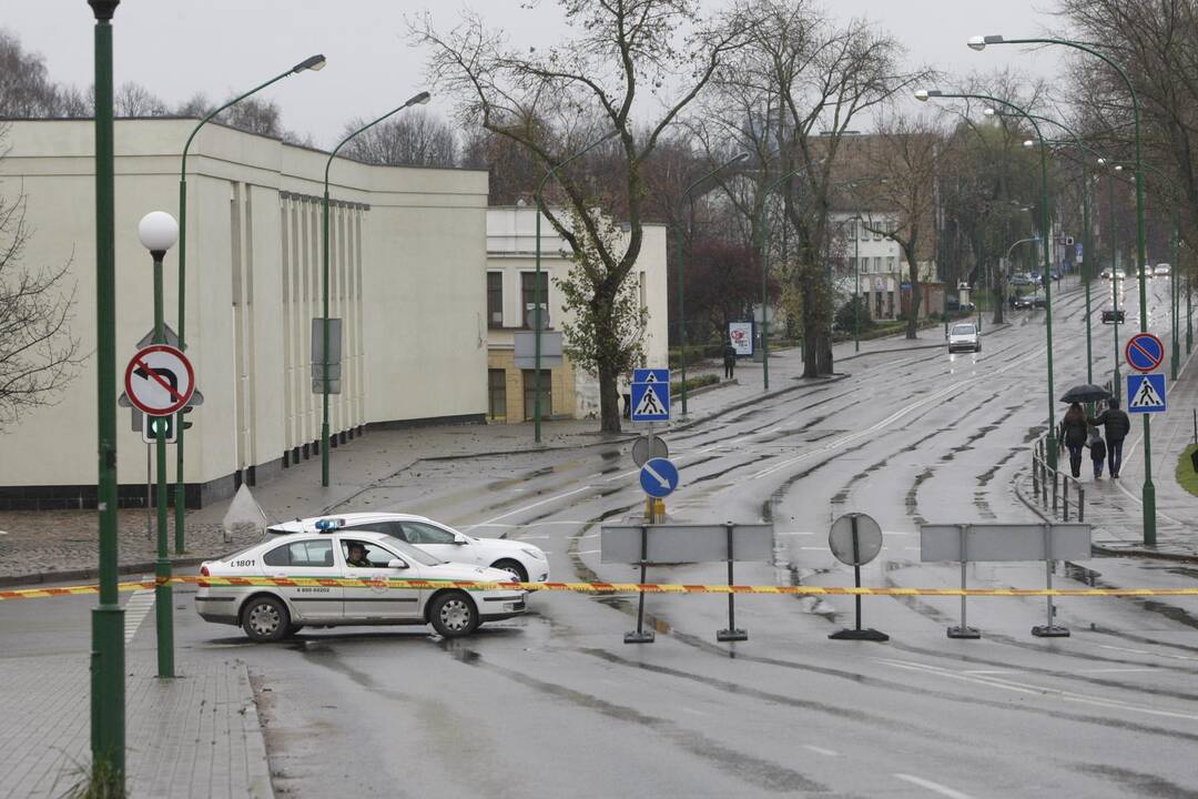 „Meridiano“ grįžimą sutrikdė tilto pakėlimas