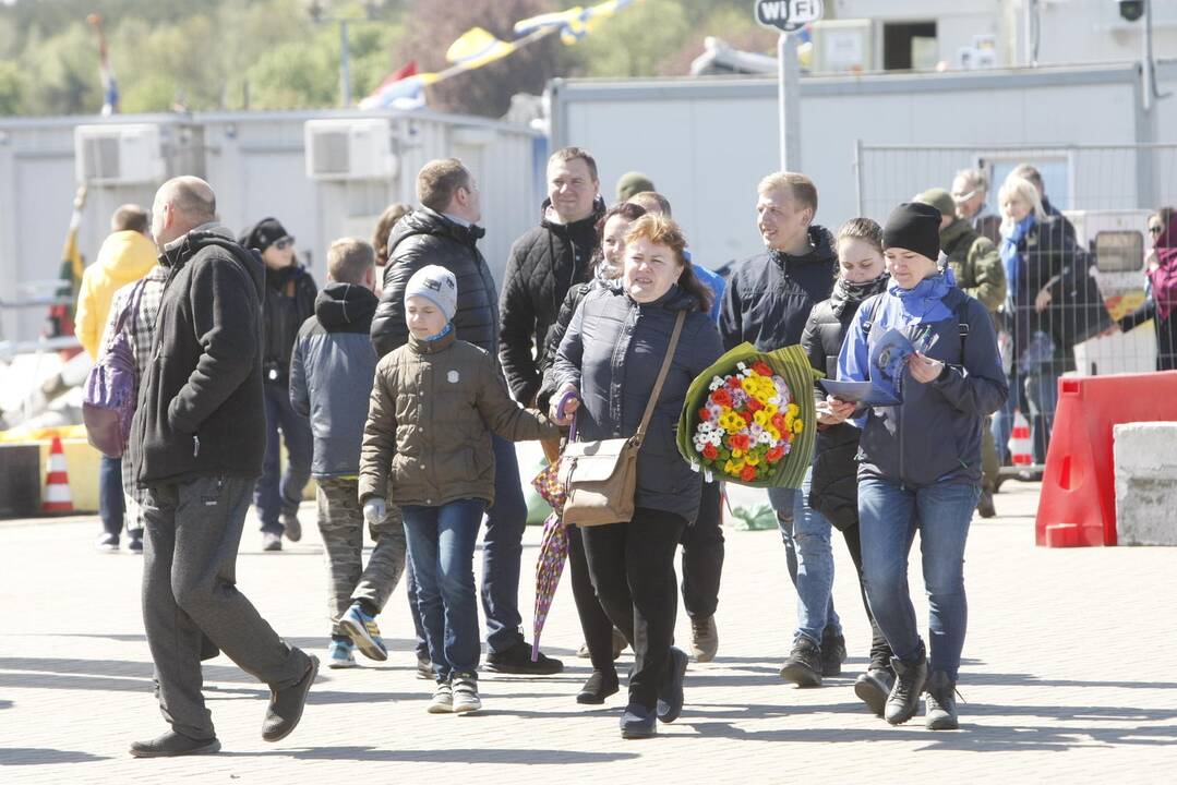 Visuomenės ir kariuomenės diena