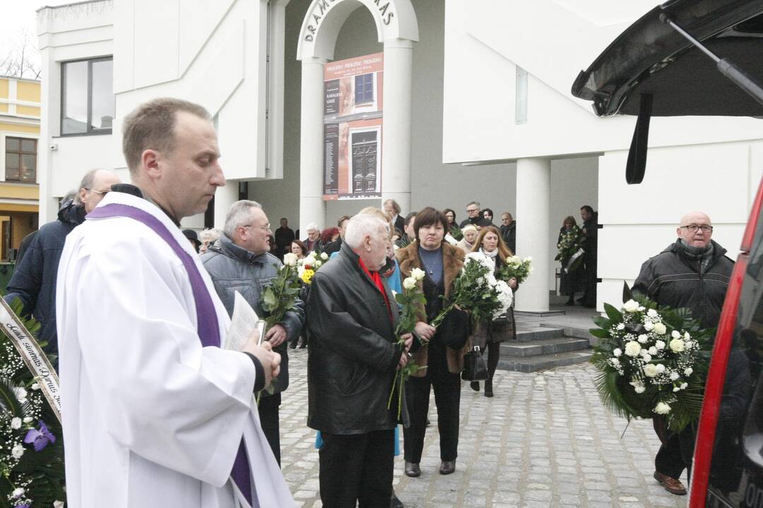 Elenos Gaigalaitės - Gaidienės laidotuvės