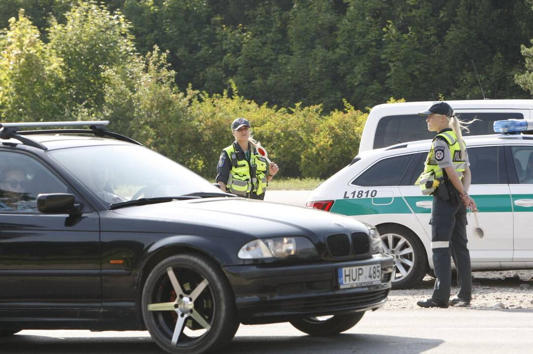 Policijos reidas Liepojos gatvėje